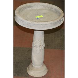 CONCRETE BIRDBATH 16  X 23 