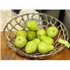 Image 1 : SHOWHOME: METAL CENTERPIECE WITH FRUIT