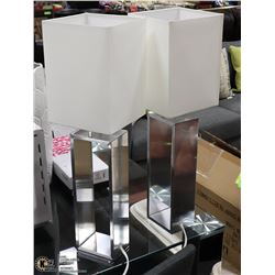 SHOWHOME: PAIR OF METAL TABLE LAMPS 24" TALL