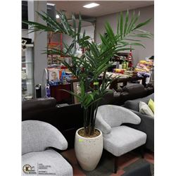 SHOWHOME 7FT ARTIFICIAL TREE