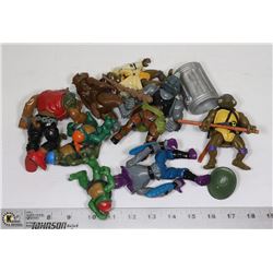 LARGE LOT OF COLLECTIBLE T.M.N.T VINTAGE  ACTION