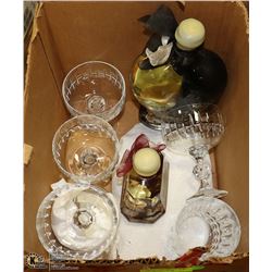 ASSORTED CRYSTAL INCLUDES PICKLE DISH, 4 PARFAIT