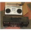 Image 1 : 2 VINTAGE BOOM BOXES