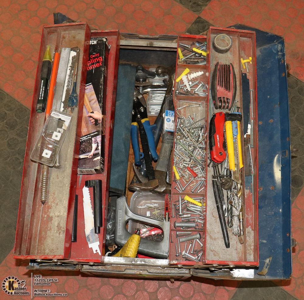 METAL TOOLBOX FULL OF TOOLS