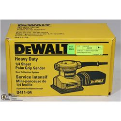 DEWALT 1/4 SHEET PALM GRIP SANDER WITH DUST