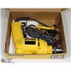 Image 1 : DEWALT 3/8" HEAVY DUTY VARIABLE SPEED REVERSING