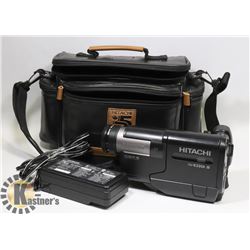 HITACHI DIGITAL VIDEO CAMERA- VME220A WITH BAG