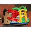 Image 1 : FISHER PRICE - LITTLE PEOPLE - PARKING GARAGE