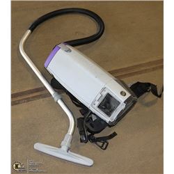 PROTEAM SUPER COACH PRO 10 HEPA LEVEL FILTRATION