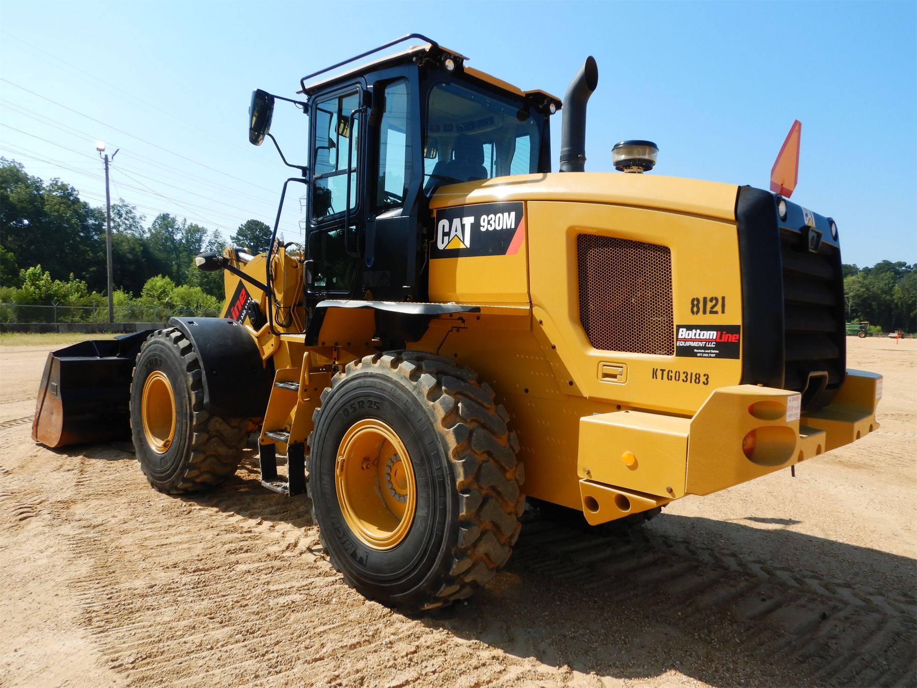 2017 CATERPILLAR 930M Wheel Loader