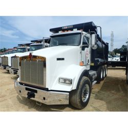 2019 KENWORTH T800 Dump Truck