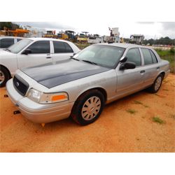 2010 FORD CROWN VICTORIA Car / SUV