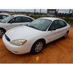 2005 FORD TAURUS Car / SUV