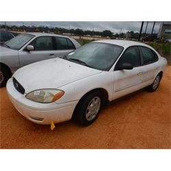 2005 FORD TAURUS Car / SUV