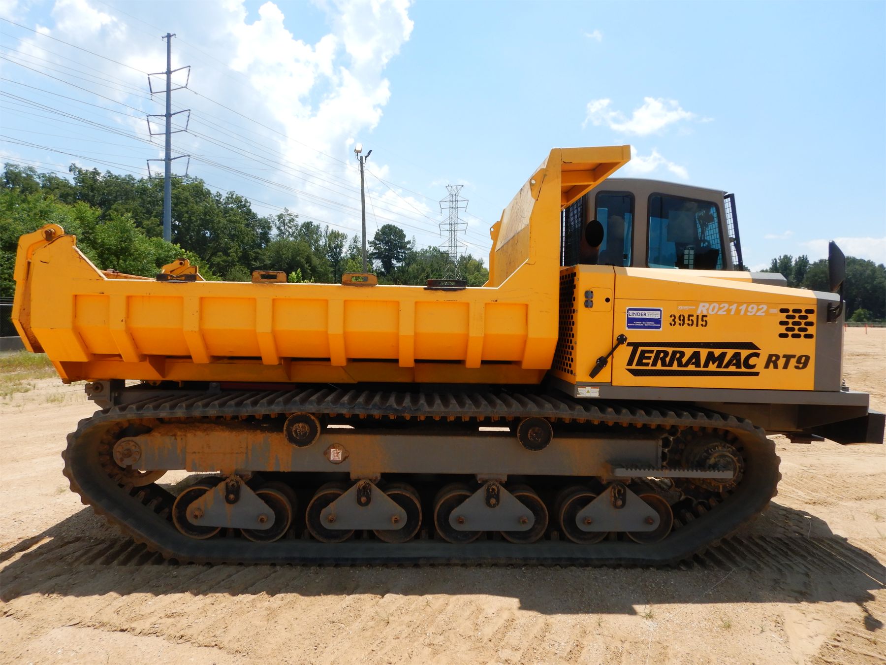 2016 TERRAMAC RT9 Crawler Carrier / Dumper