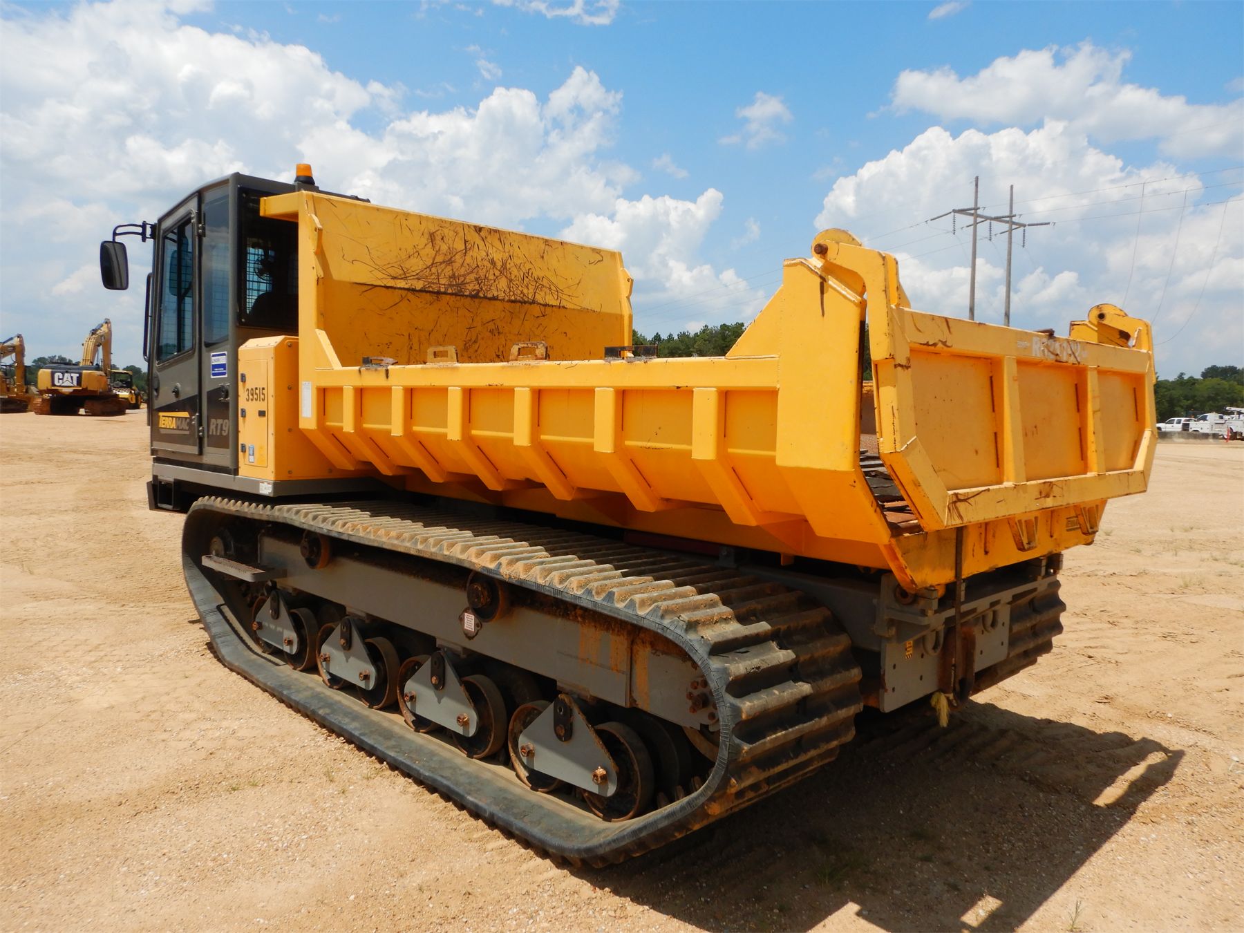 2016 TERRAMAC RT9 Crawler Carrier / Dumper