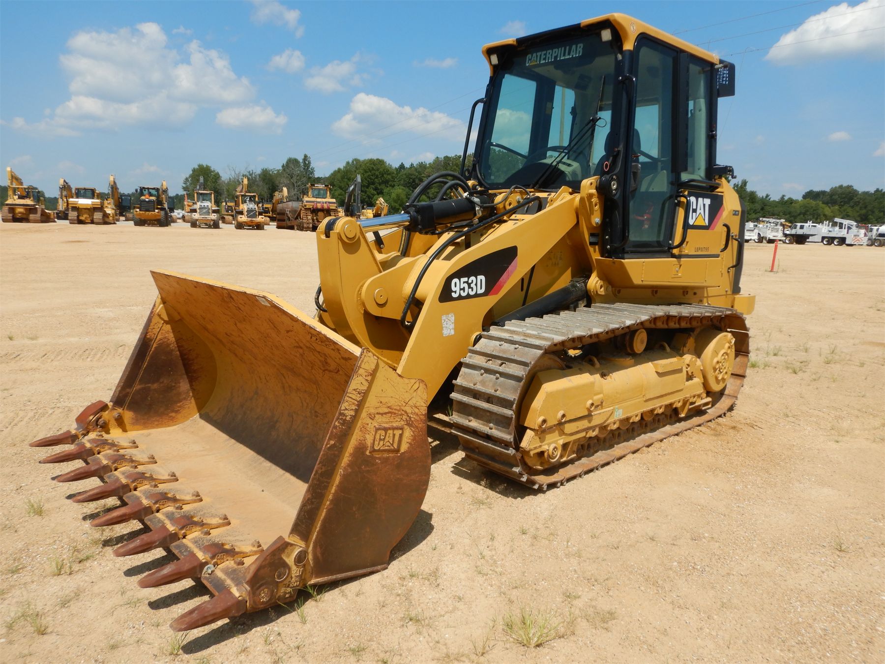 2015 CATERPILLAR 953D Crawler Loader