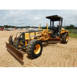 2000 CHAMPION C60A Motor Grader