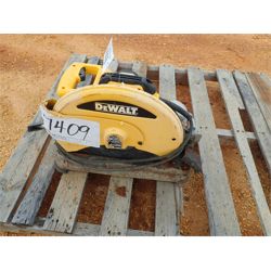 DEWALT TILE SAW Miscellaneous