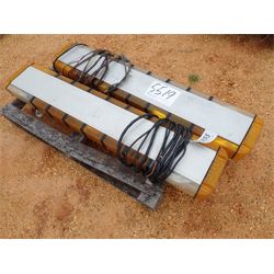 (2) YELLOW LIGHT BARS Truck Product and Accessory