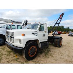 1994 FORD F700 Boom / Bucket / Crane Truck