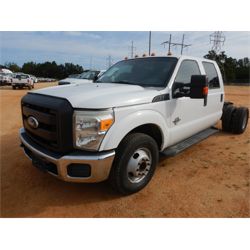 2012 FORD F350 Cab and Chassis Truck