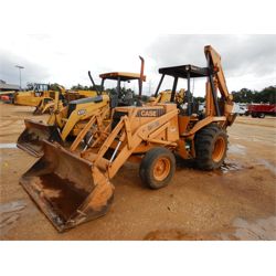 CASE 580E Backhoe