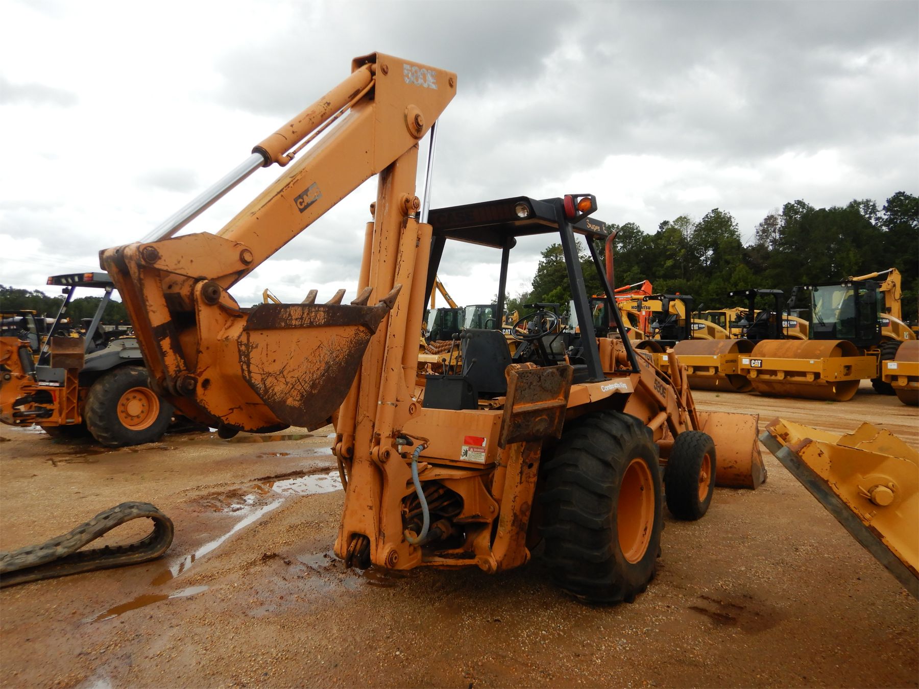 CASE 580E Backhoe case-580e-backhoe