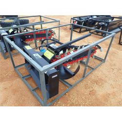 GREATBEAR  900/200  Skid Steer Attachment