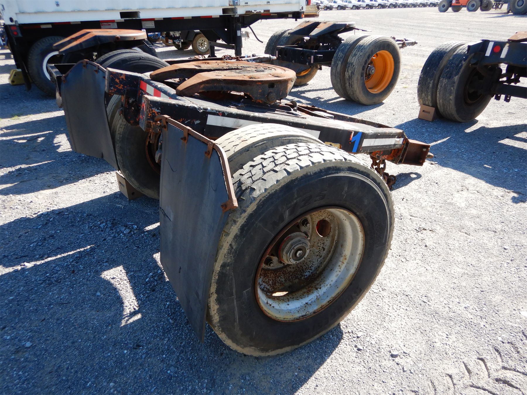 TRAILER CONVERTER DOLLY Dolly / Jeep / Booster J.M. Wood Auction
