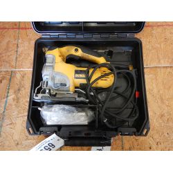 DEWALT DW331 JIG SAW Tool