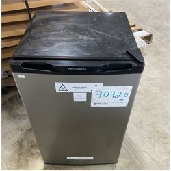 FRIGIDAIRE OFFICE REFRIGERATOR Miscellaneous