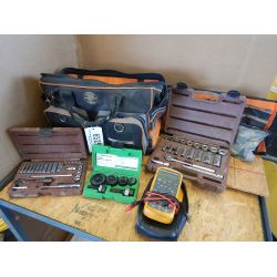 KLEIN ELECTRICAL BAG W/ TOOLS Tool