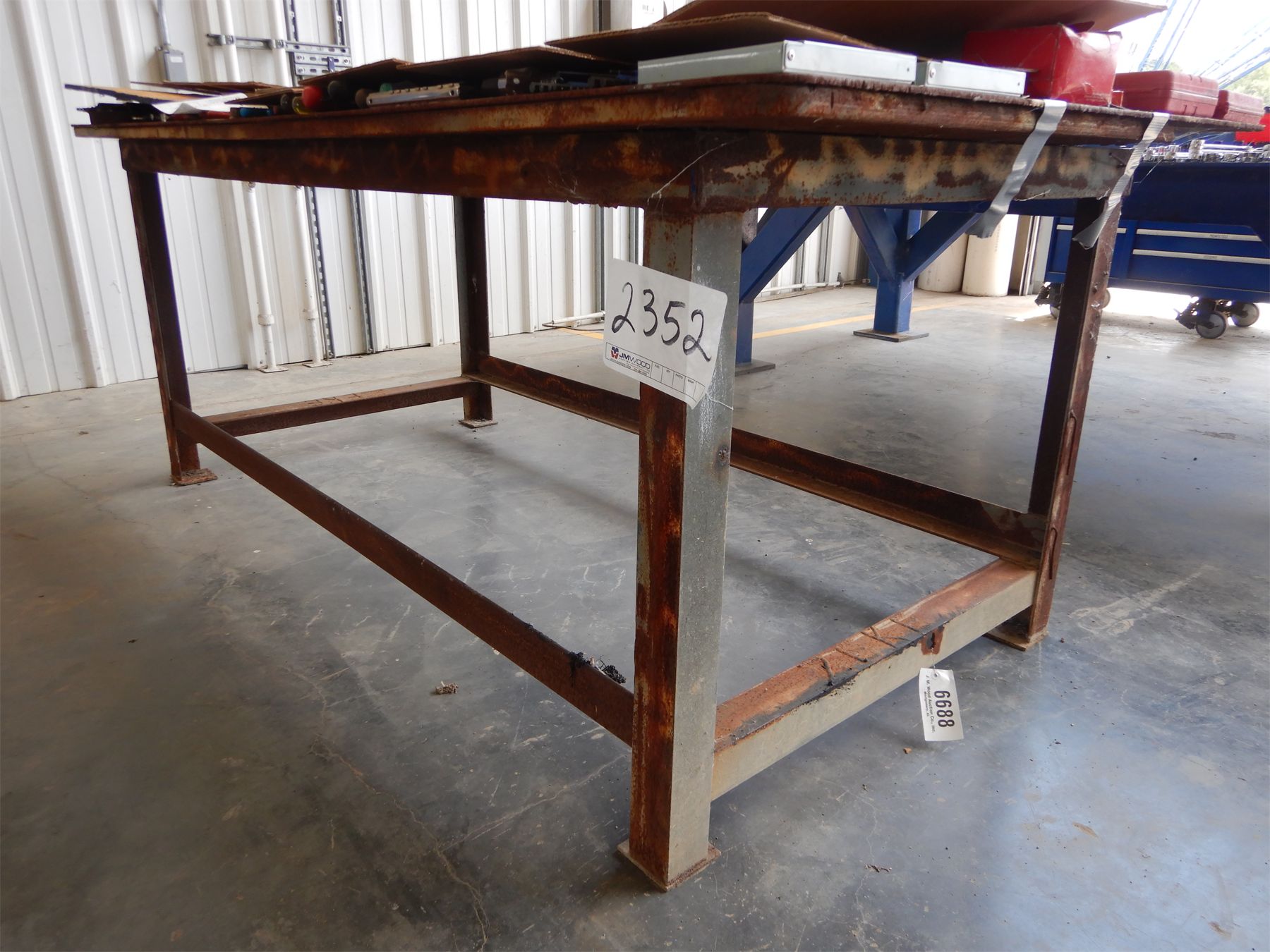 METAL SHOP TABLE Shop Equipment J.M. Wood Auction Company, Inc.