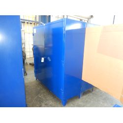 STORONGHOLD METAL CABINET Shop Equipment