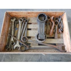 WRENCHES/ HAMMER WRENCHES Tool
