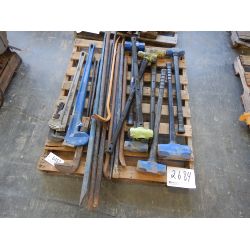SLEDGE HAMMERS, PRY BARS, ADJ WRENCHES Tool