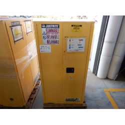 JUSTRITE FLAMMABLE STORAGE CABINET Shop Equipment