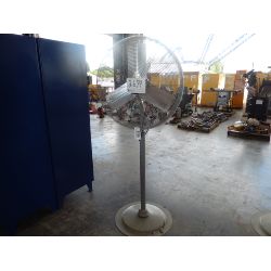MAXESS 30" Shop Fan Shop Equipment