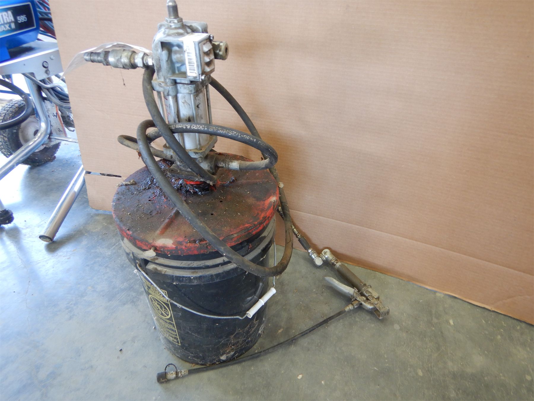 LINCOLN Grease Pump