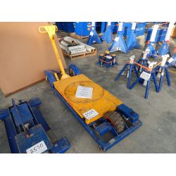 TRILIFT SWL 700KG Belly Jack Shop Equipment