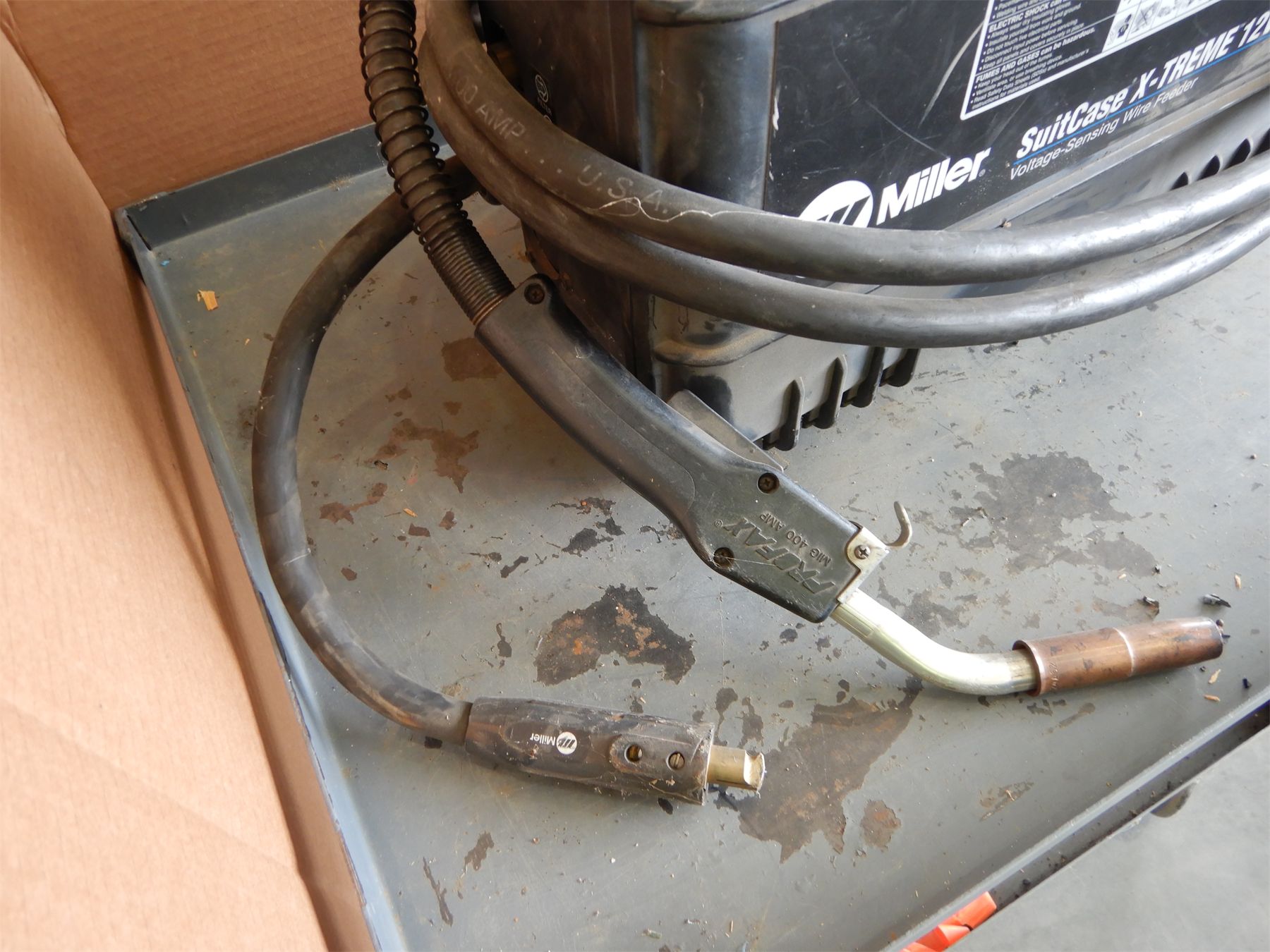 MILLER Extreme 12VS Welding Equipment J.M. Wood Auction Company, Inc.