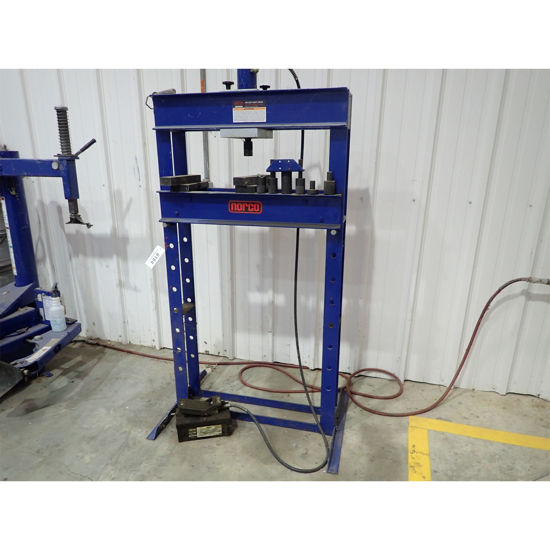 NORCO Shop Press Shop Equipment J.M. Wood Auction Company, Inc.