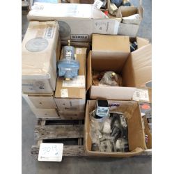 APPROX (20 plus) Fisher Pressure Regulator, Numatics Pressure Regulator Model # F32B-D6AM, GE Pressu