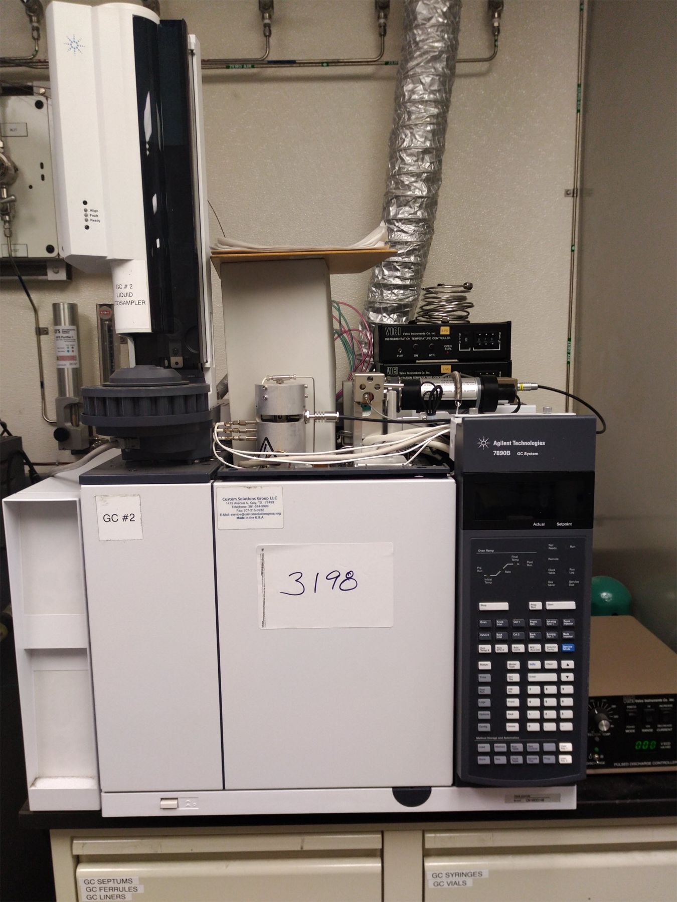 Agilent 7890B Gas Chromatograph with G4513A Liquid Autosampler and