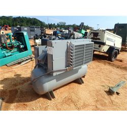 INGERSOLL RAND T3025120H Air Compressor