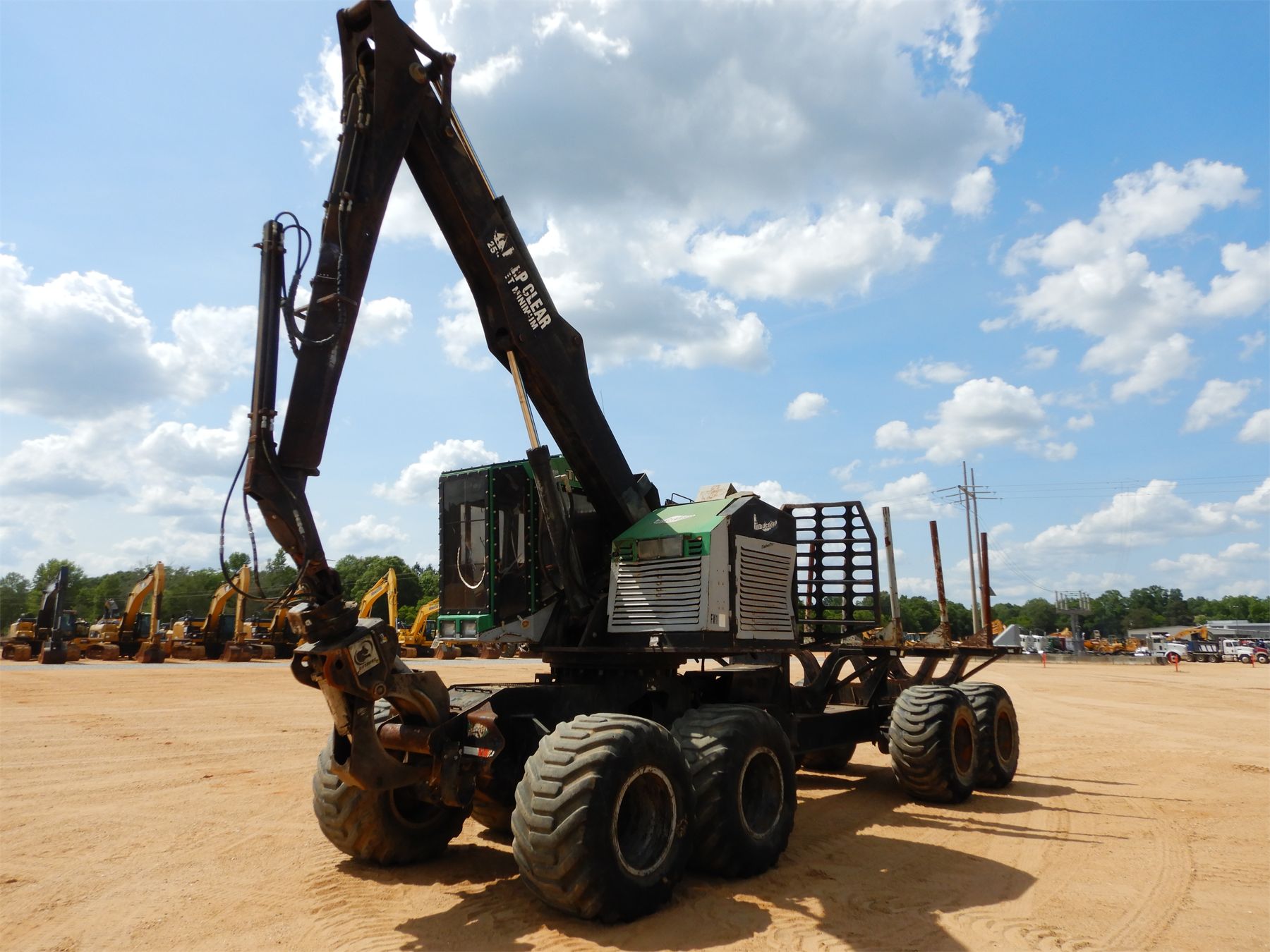 2005 TIMBERPRO TF810F Forwarder - J.M. Wood Auction Company, Inc.