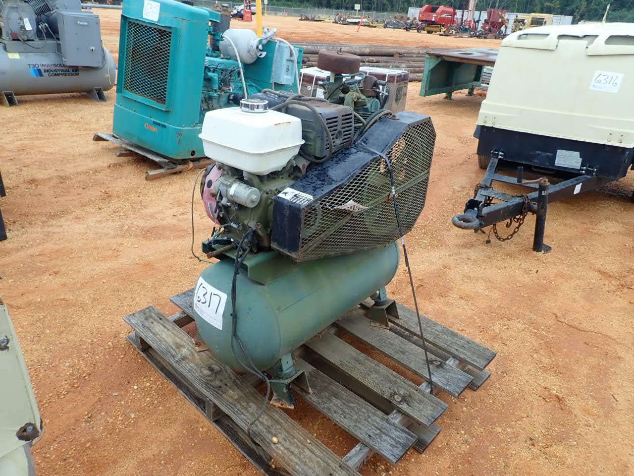 Champion R15 Compressor CHAMPION CAERSA03-R15 Air Compressor