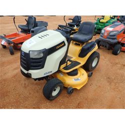CUB CADET LTX1046 Mowing Equipment