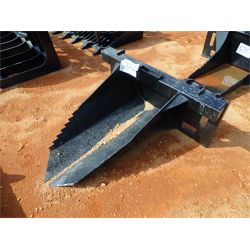 SPADE BUCKET Skid Steer Attachment